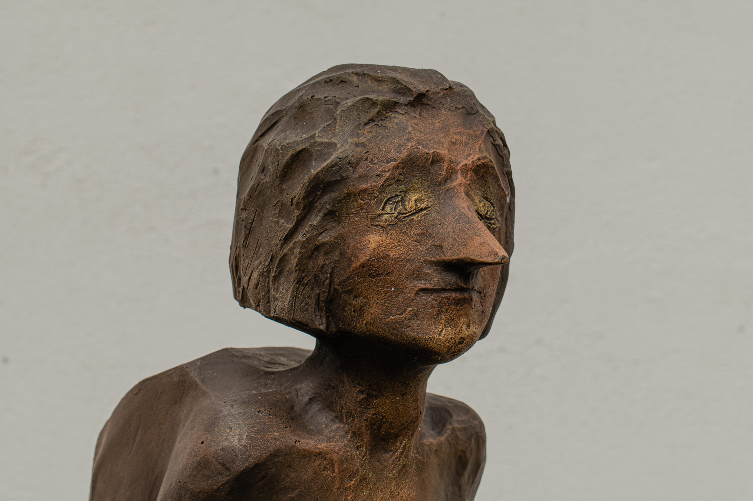 Serie iconogramas, madera policromada pequeño formato, 2013