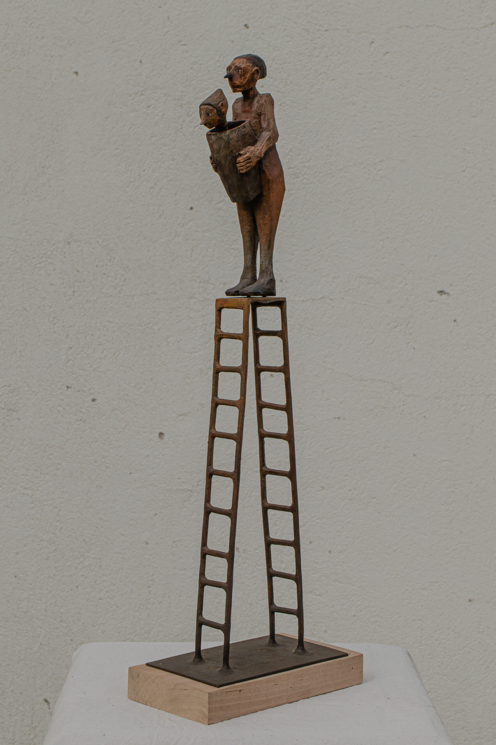 Serie iconogramas, madera policromada pequeño formato, 2013