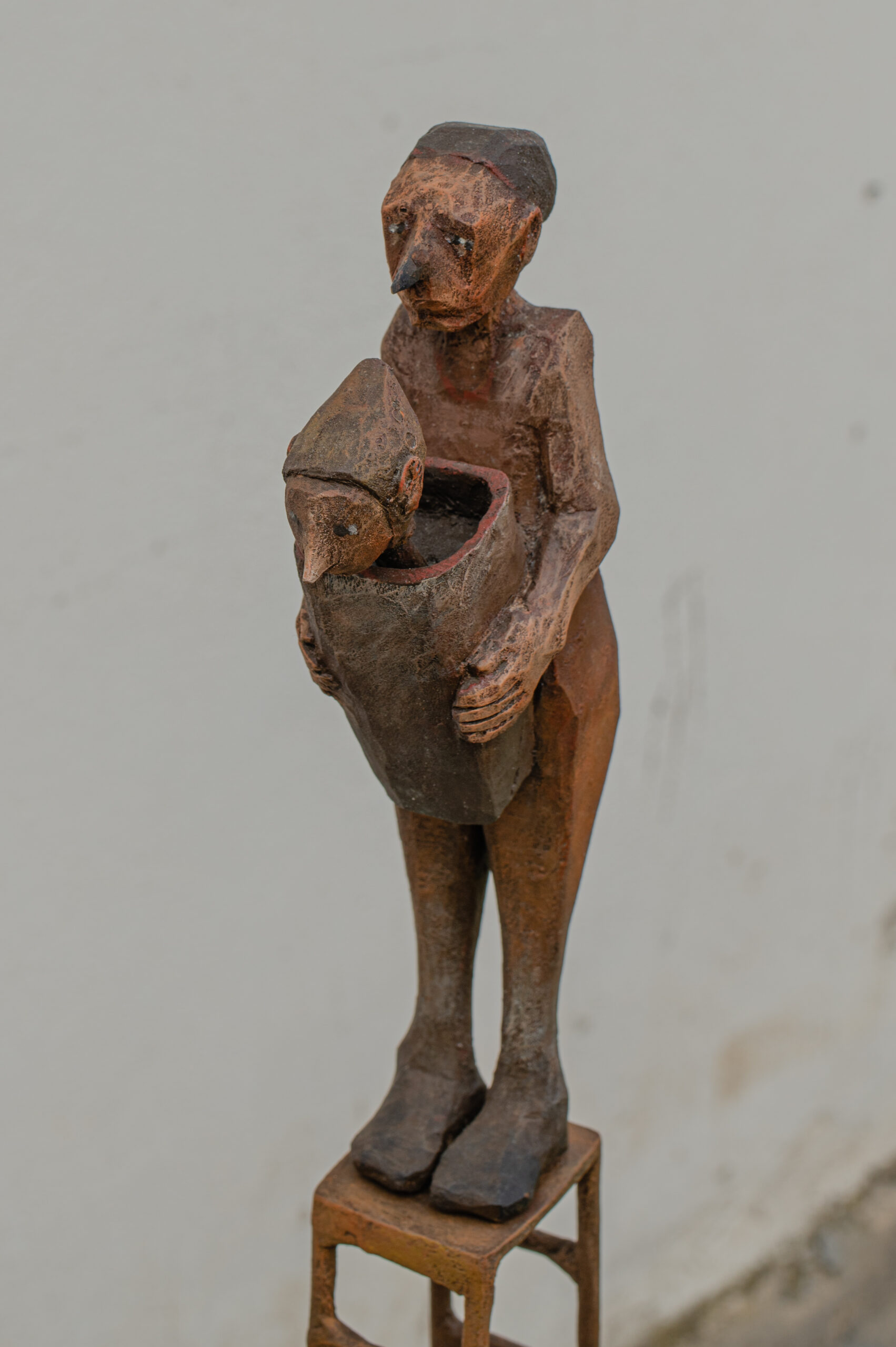 Serie iconogramas, madera policromada pequeño formato, 2013