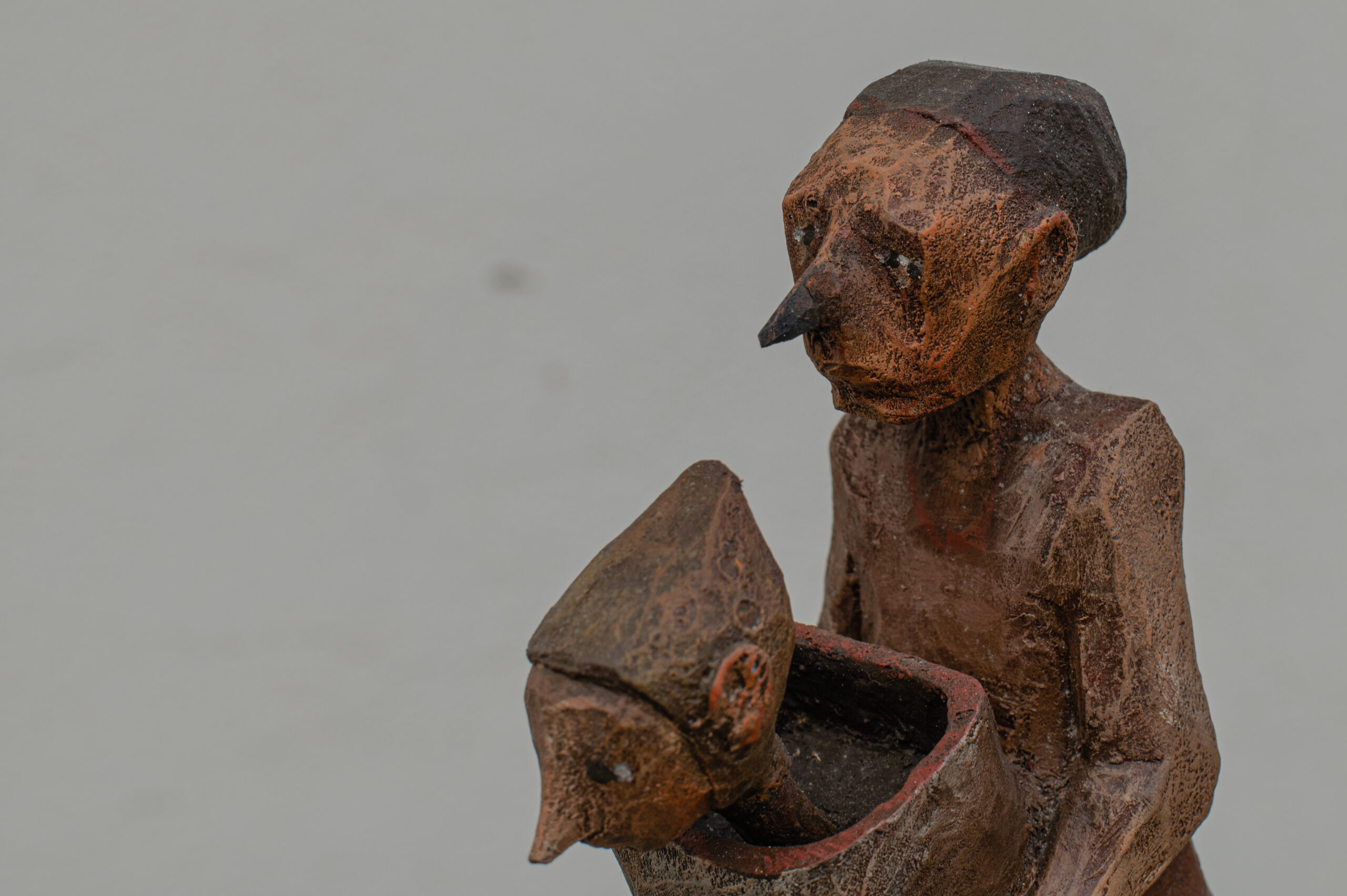 Serie iconogramas, madera policromada pequeño formato, 2013
